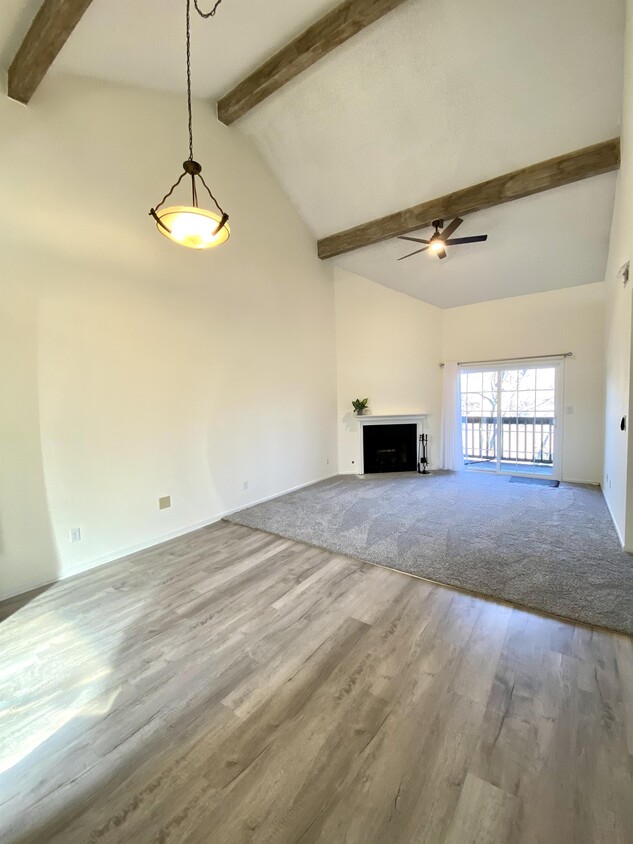 Primary Photo - 4822 Horton St