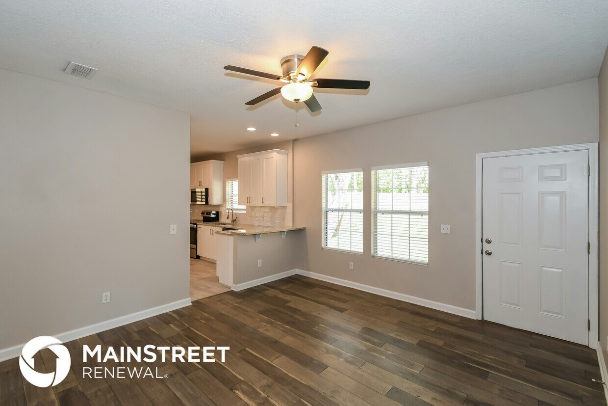 Foto principal - 13638 Majestic Ct