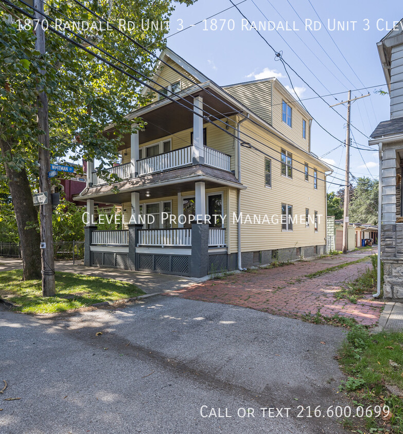 Primary Photo - Renovated Multi-Unit in the Heart of Ohio ...