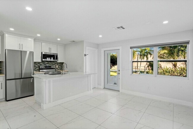 Foto del edificio - 8719 40th Ter N