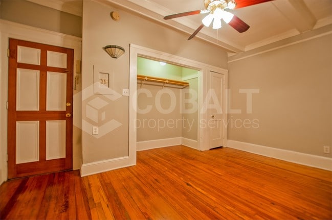Building Photo - 729 Bonaventure Ave NE