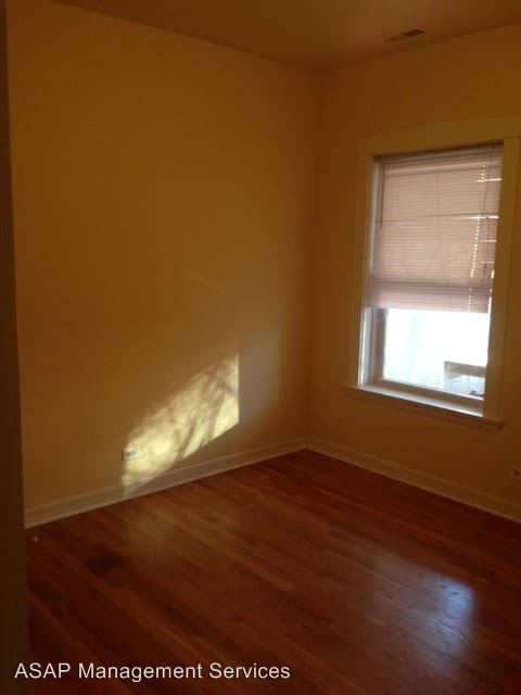 Foto del edificio - 7458 N Greenview Ave