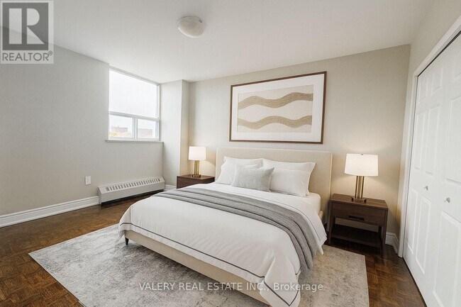 Photo du bâtiment - 890 Jane St