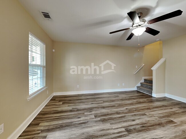 Building Photo - 2 Ristona Drive