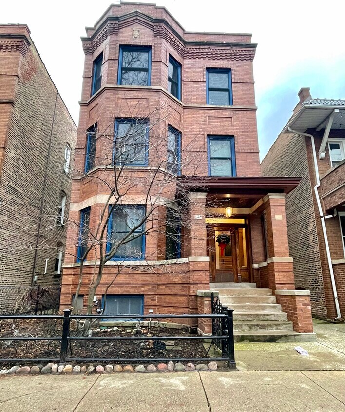 Primary Photo - 2317 W Thomas St