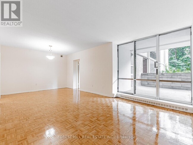 Photo du bâtiment - 4001 Bayview Ave