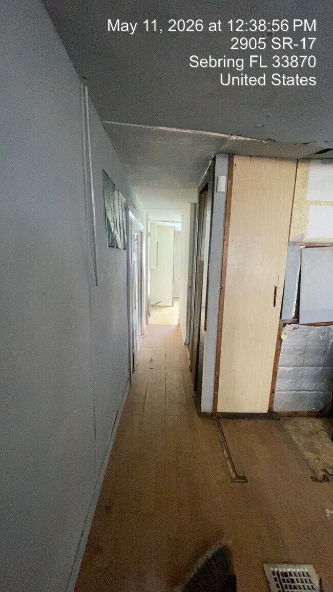 Foto del edificio - 2900 FL-17
