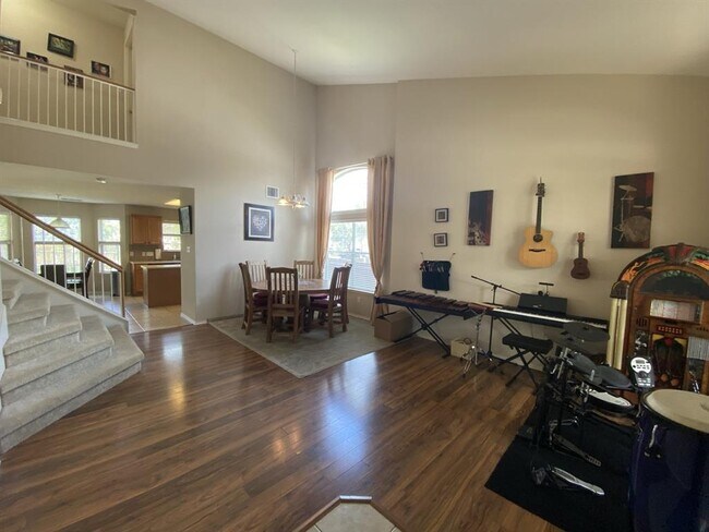 Foto del edificio - 11100 Shallow Water Rd