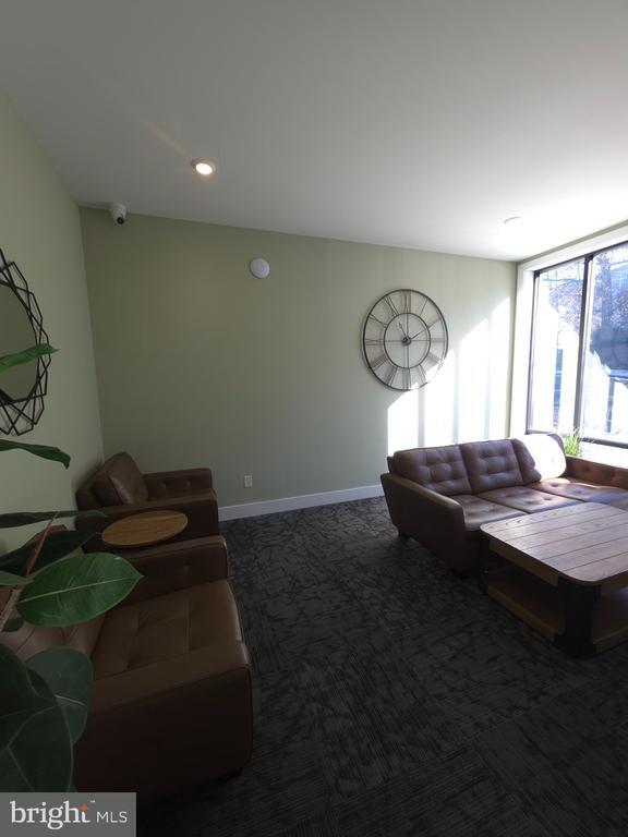 Foto del edificio - 3503 Midvale Ave