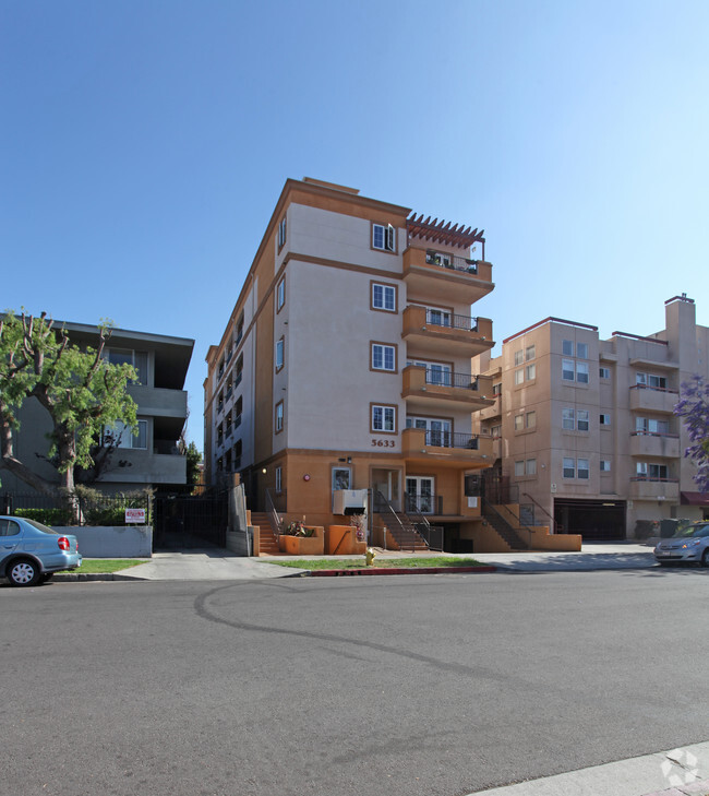 Building Photo - Carlton Crest Condominiums