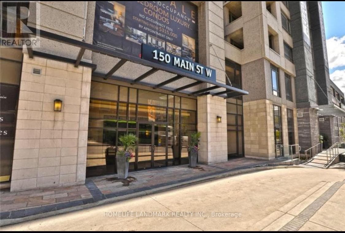 Photo principale - 150-150 Main St W
