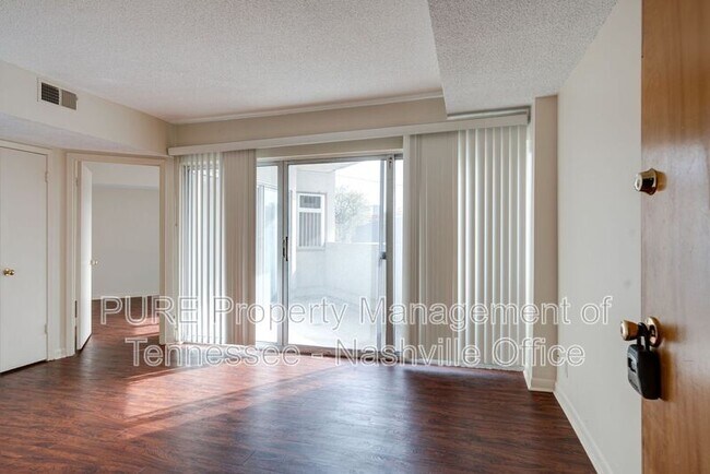 Foto del edificio - 900 19th Ave S