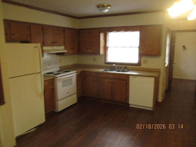 Foto del edificio - 1303 Westwood Dr