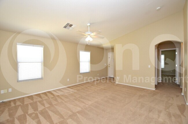 Building Photo - 2908 W Gold Dust Ave