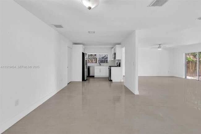 Building Photo - 13011 SW 80th St