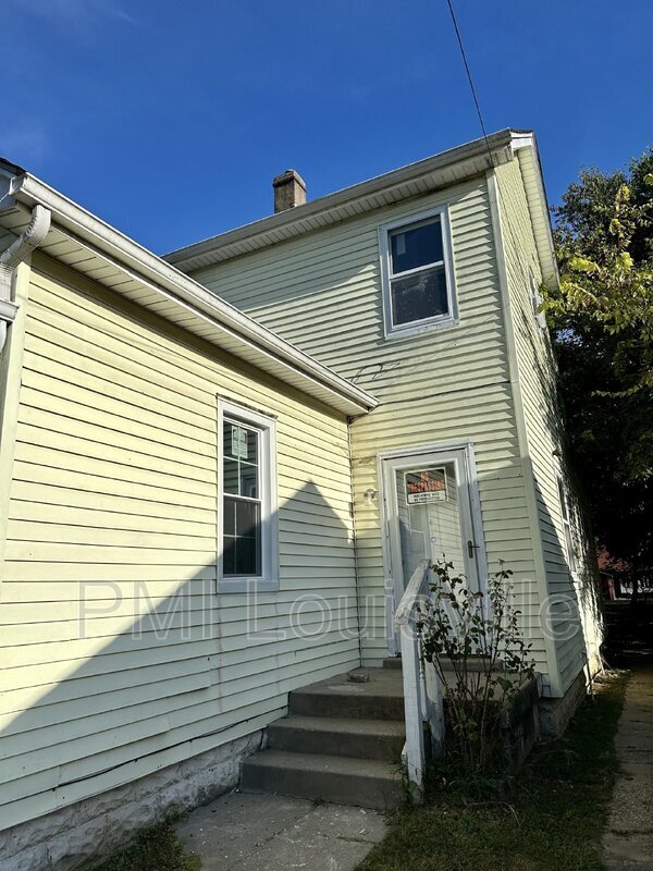 Foto del edificio - 3605 Larkwood Ave