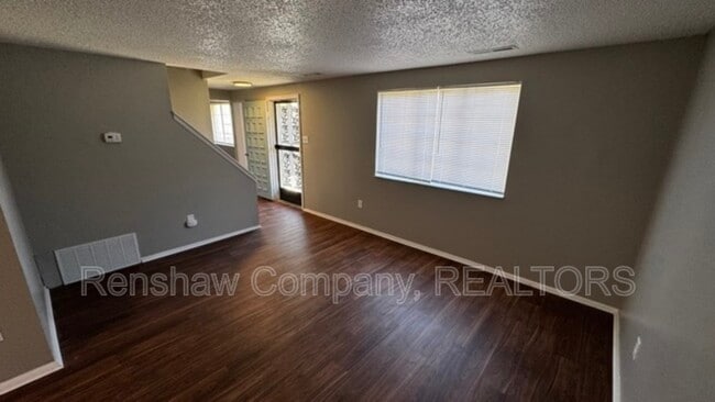 Building Photo - 4385 Ridge Bay Cove