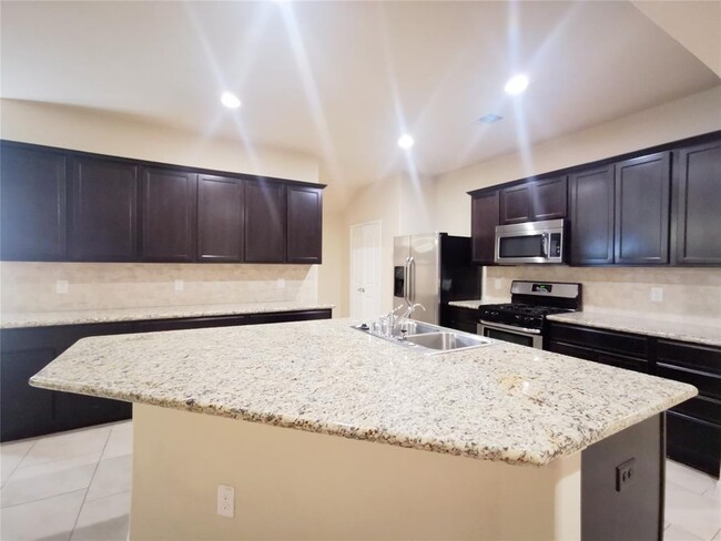 Foto del edificio - 29202 Vernon Forest Ct