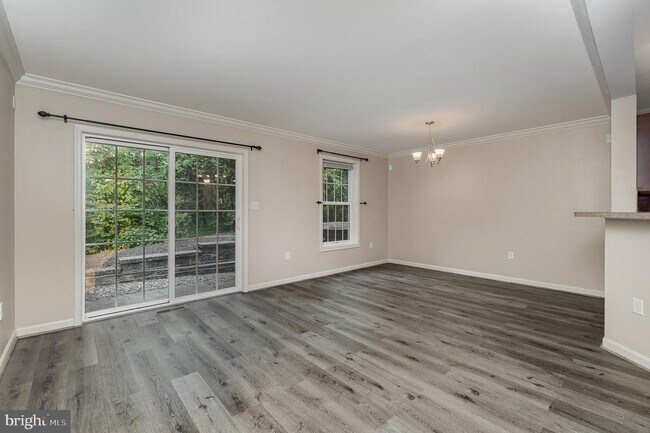 Building Photo - 7881 Manada Ct