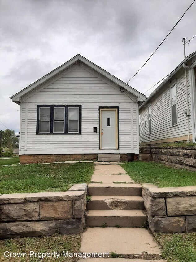 Primary Photo - 2 br, 1 bath House - 2018 Castelar Street