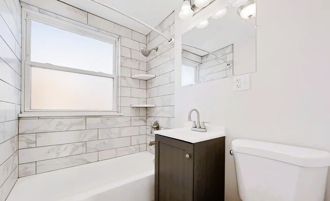 Building Photo - 50 E 37th St