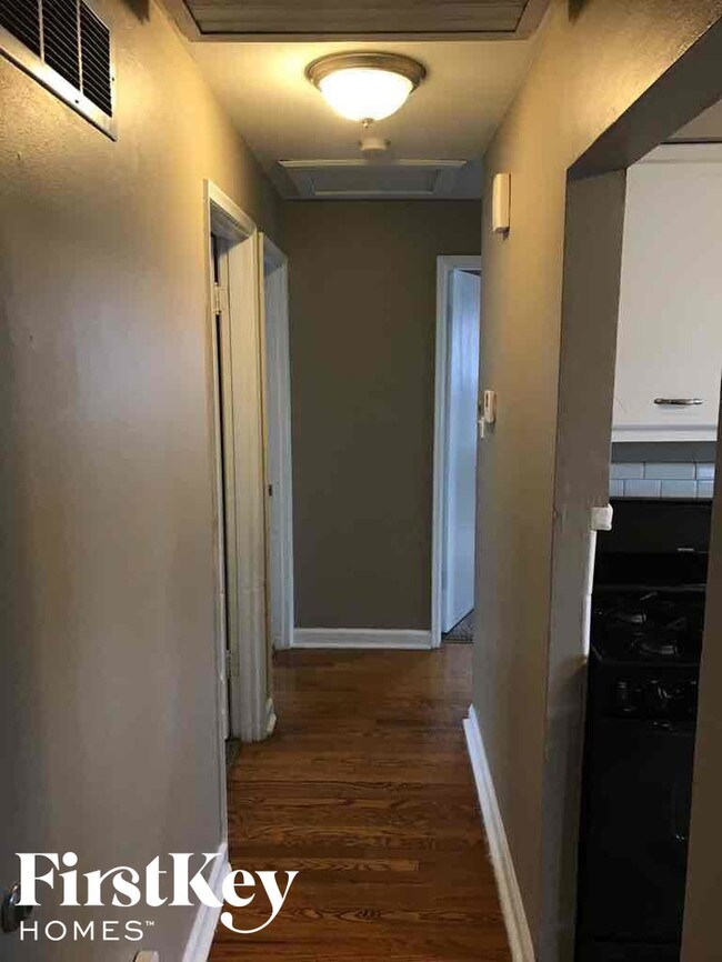 Foto del edificio - 1207 Odessa Dr