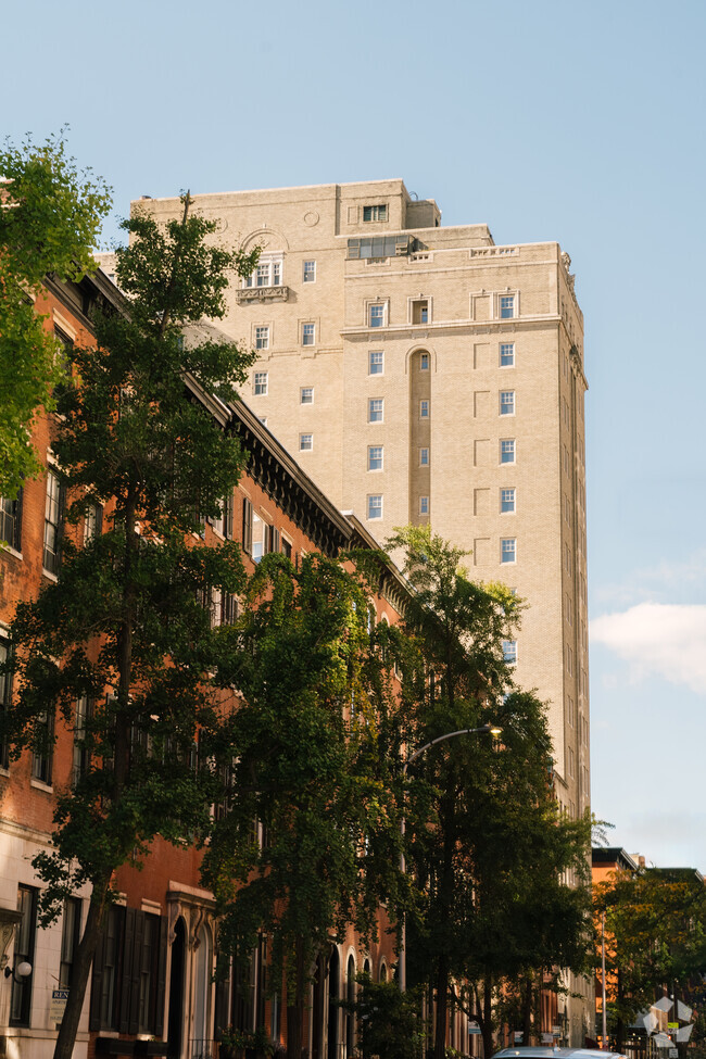 Building Photo - The Muse