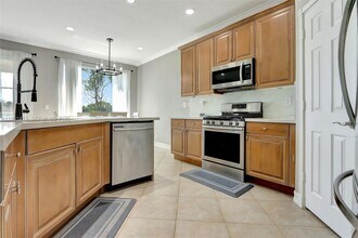 Building Photo - 4450 Banyan Trails Dr