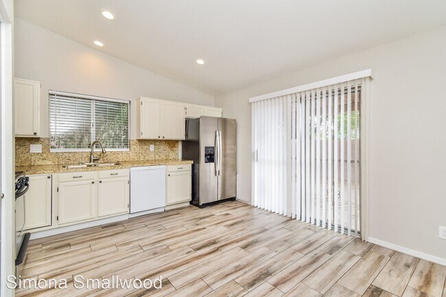Foto del edificio - 3 br, 2 bath House - 9249 N Hampshire Drive