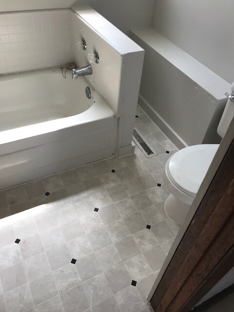 Foto del edificio - 2 BR HOUSE - $825/mo -