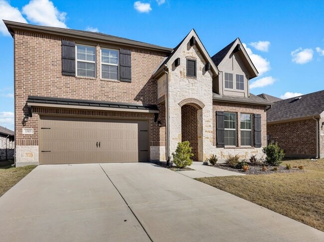 Building Photo - 1303 Wheelwright Dr