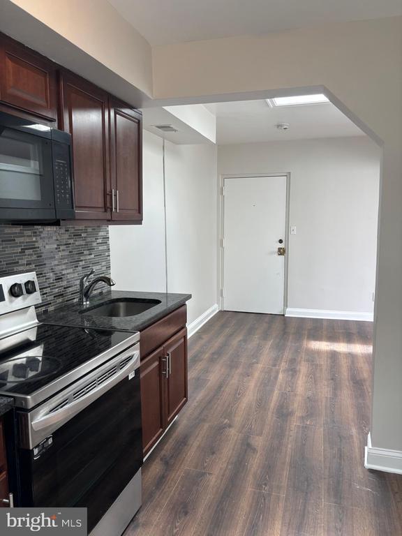 Foto del edificio - 4608 Hillside Rd SE