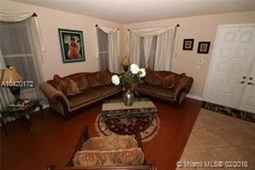 Building Photo - 16750 Diamond Pl
