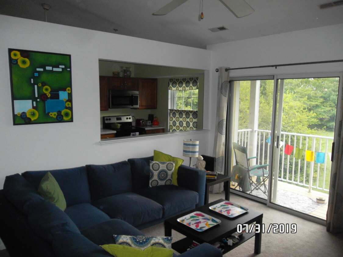 3847 Shadywood Dr Unit 3B, Jefferson, MD 21755 Condo for Rent in