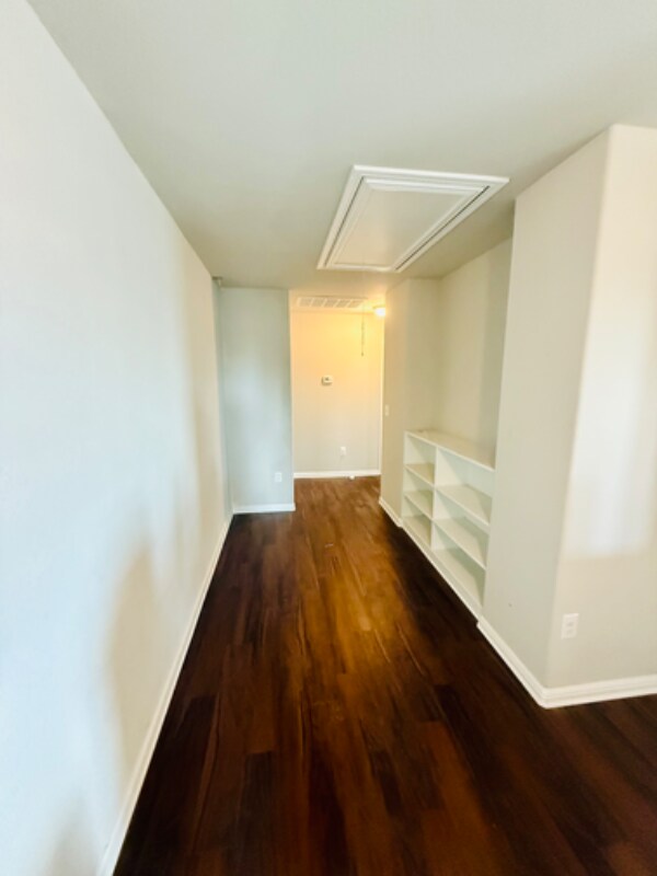 Foto del edificio - 400 Eagle Brook Ln