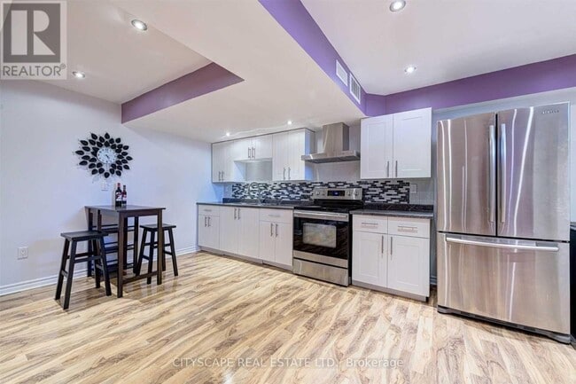 Building Photo - 7091 Benjamin Ct