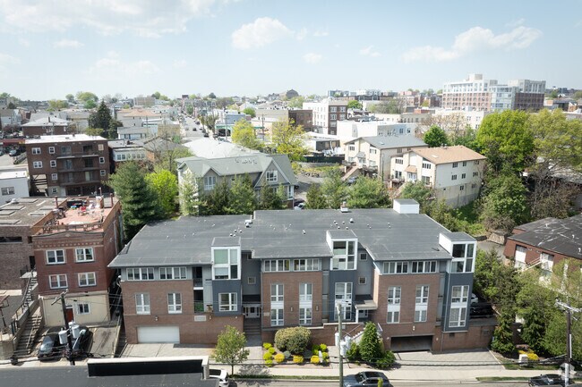 Foto aérea - East Ridge Condominiums