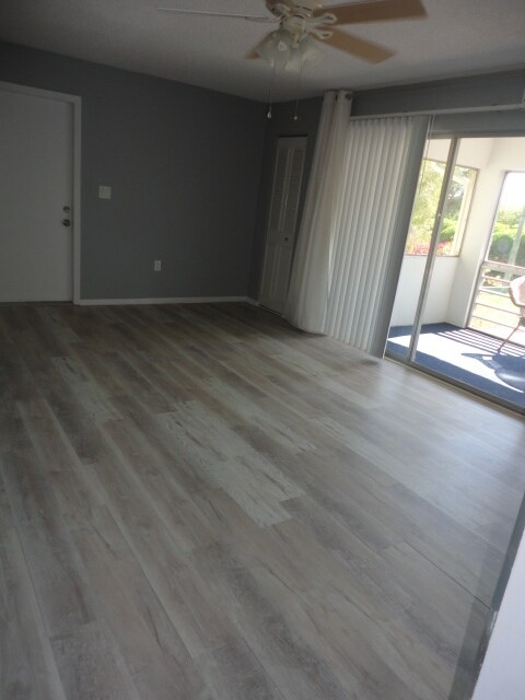 Foto del edificio - 12120 A1A