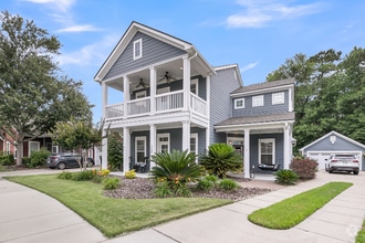 Building Photo - 1746 Batten Dr