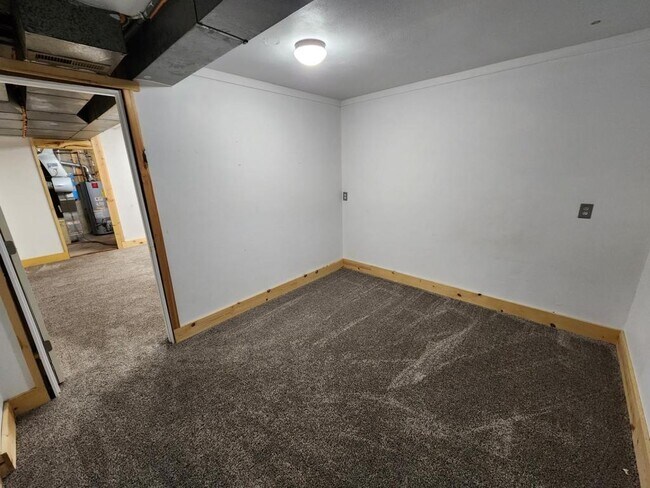 Foto del edificio - 2318 E Boulevard Ave