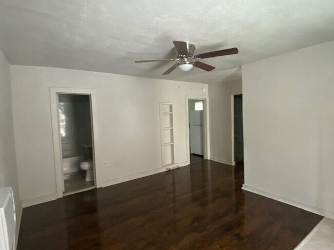 Foto del edificio - 905 SW 3rd St