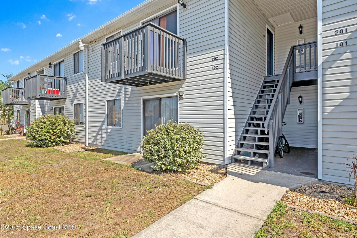 Primary Photo - 451 Mercury Ave SE