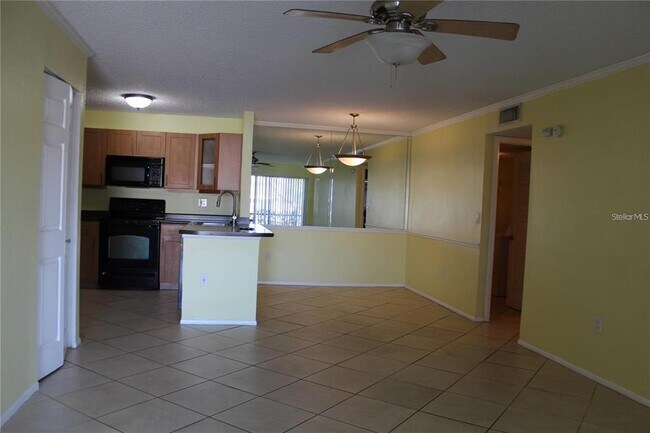 Foto del edificio - 5696 Baywater Dr