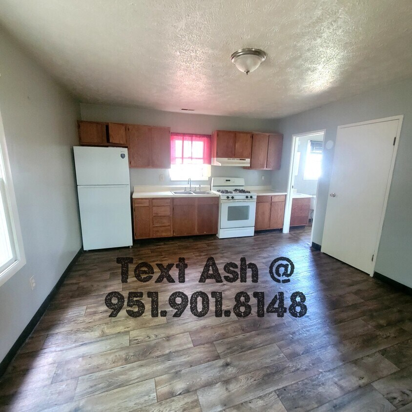 Foto principal - 1226 W 13th St