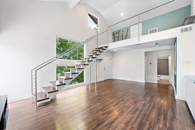 Foto del edificio - 2413 Emancipation Ave