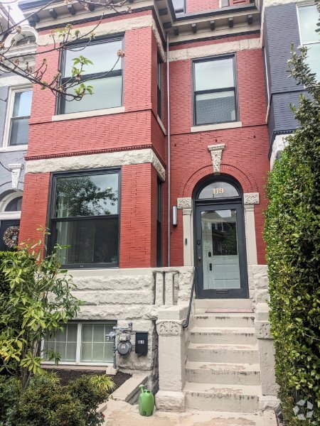 Building Photo - 119 U St NE