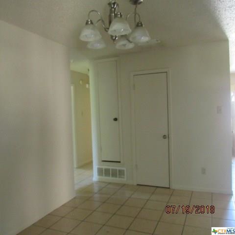 Building Photo - 2810 Mountain Ave