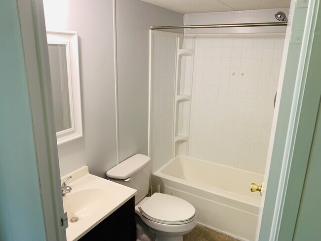 Foto del edificio - 12767 Farm Ridge