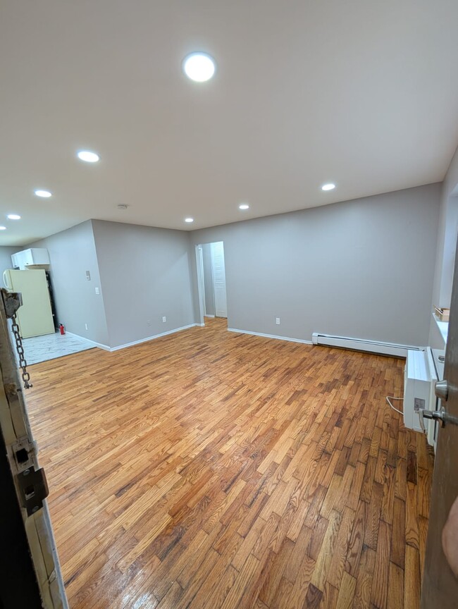52-54 W Stratford Pl 5 - 54 W Stratford Pl