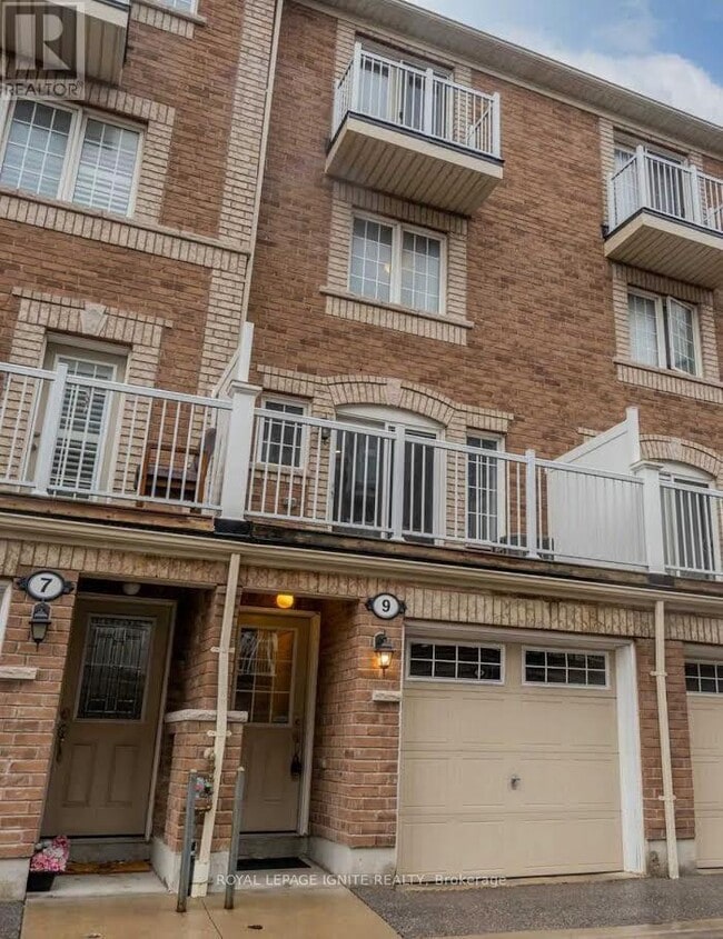 Building Photo - 9 Cooperage Ln